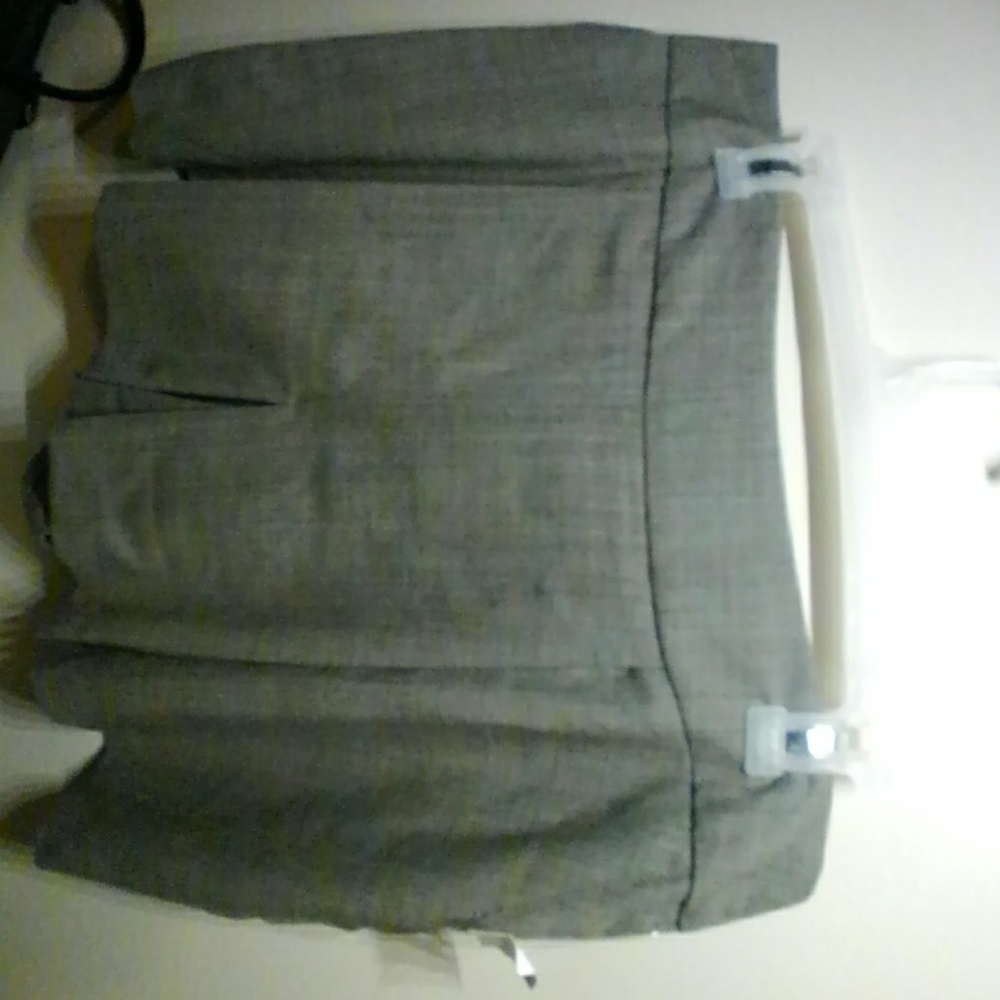 Pleated mini